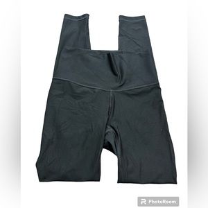 Lululemon size 6 full length leggings - black